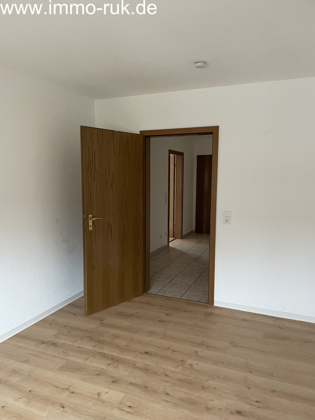 Schlafzimmer 1 zum Flur Schlafzimmer 1 zum Flur